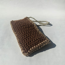 Load image into Gallery viewer, BEACH CLUTCH Brown-Gold
